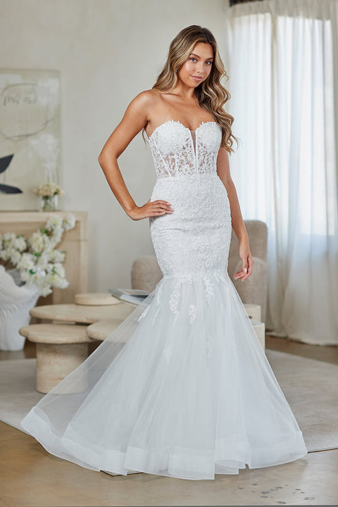 Amelia Couture 7090 Appliqué Strapless Slit Gown