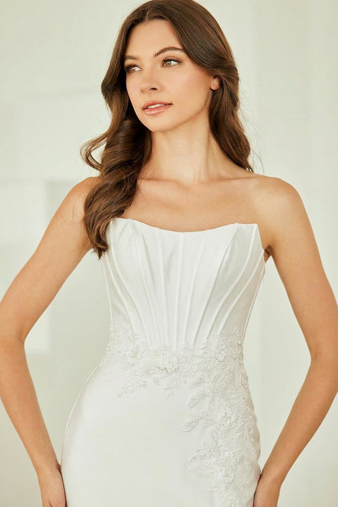 Amelia Couture 3120 Appliqué Strapless Slit Gown