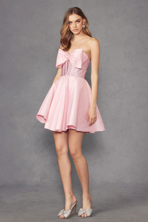 Juliet JT961A Short A-Line Strapless Homecoming Dress – Black