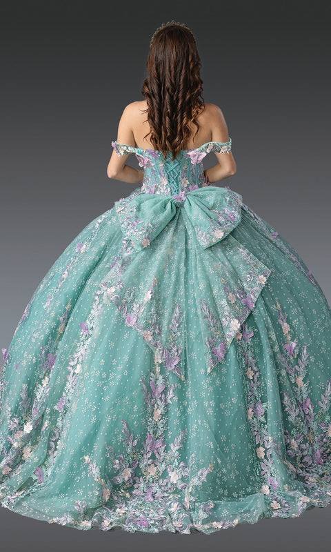 Dancing Queen 1962 Glamorous Quinceañera Ball Gown with Beaded Embroidery and Royal Silhouette