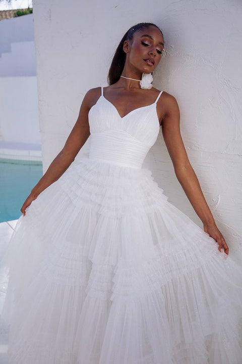 Eureka 9888 tulle sleeveless a-line tiered gown — OFFWHITE