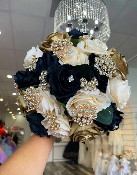 Quinceañera Bouquet in Black Gold and Ivory