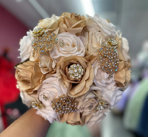 Quinceañera Bouquet in Champagne and Ivory