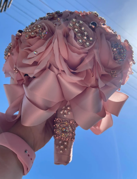 Quinceañera Bouquet in Dusty Rose Gold
