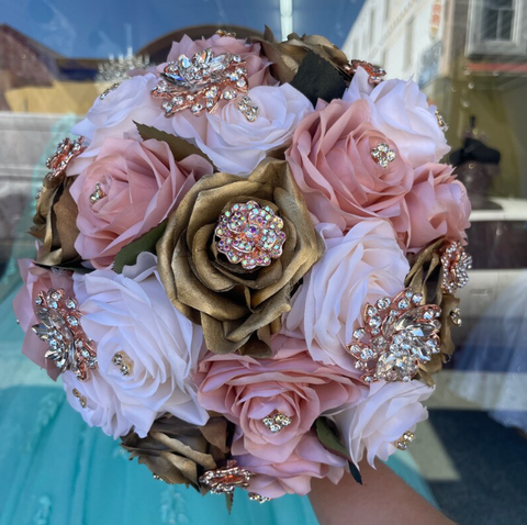 Quinceañera Bouquet in Blush Ivory and Gold