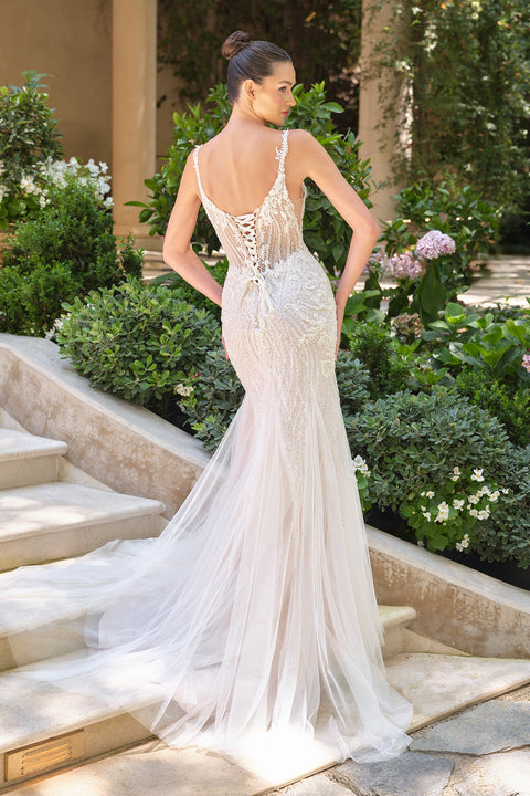 Ladivine WL066 Sleeveless Fitted Bridal Gown with Timeless Elegance