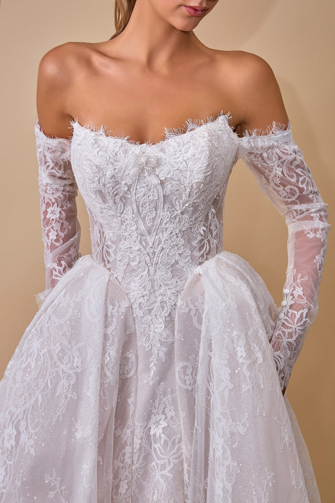 Ladivine WL079 lace long sleeve bridal gown — product view