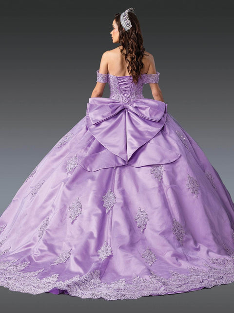 Dancing Queen 1913 - Embroidered Applique Sweetheart Gown