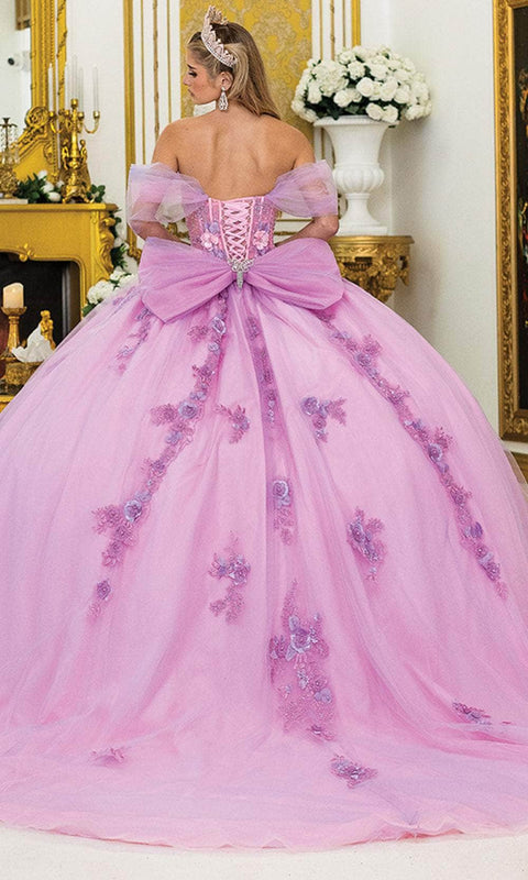 Dancing Queen 5007 - Floral Applique Sweetheart Ballgown