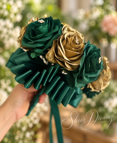 Emerald Green and Gold quinceañera bouquet, natural view 2, Sheer Dreamz
