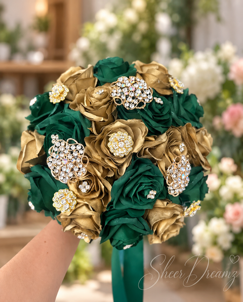 Emerald Green and Gold quinceañera bouquet, natural view 4, Sheer Dreamz