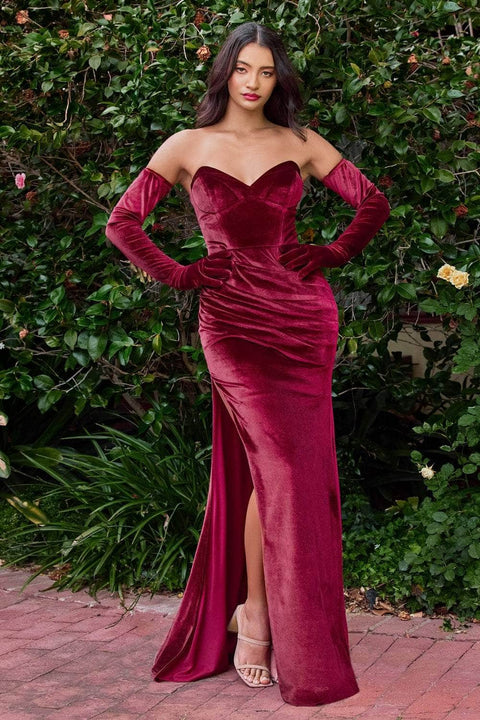 Cinderella Divine CH176 - Gloves and a velvet sweetheart gown