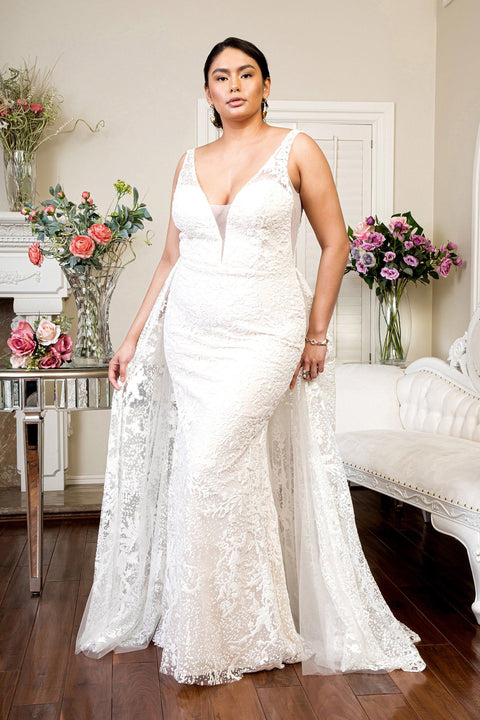Ivory Elizabeth K Gl1903: Fitted Wedding Gown with Overskirt – alternate view 4