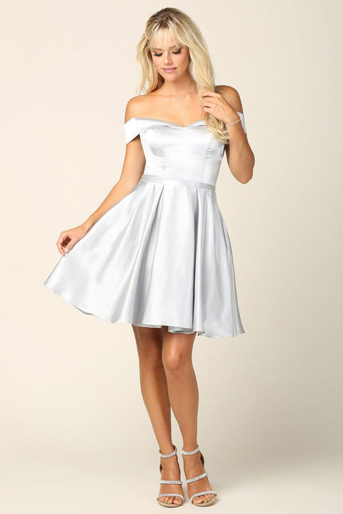 Homecoming Short Off Shoulder Cocktail Da,mas Dresses